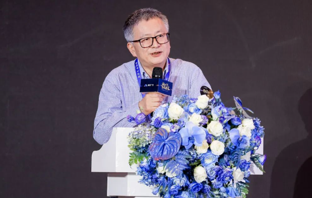 中國音像與數字出版協會常務副理事長兼秘書長 敖然 中國音像與數字出版協會常務副理事長兼秘書長 敖然